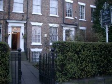 Blossoms York Guesthouse エクステリア 写真